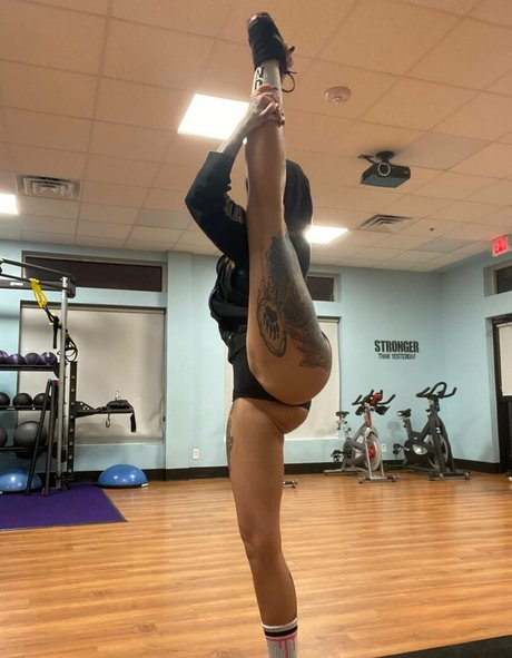 双子のOnlyFans ポルノ ギャラリー