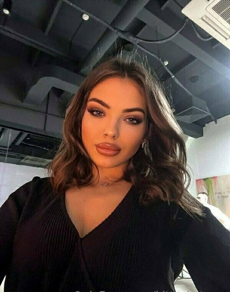 kitty kateee アートモデル 写真