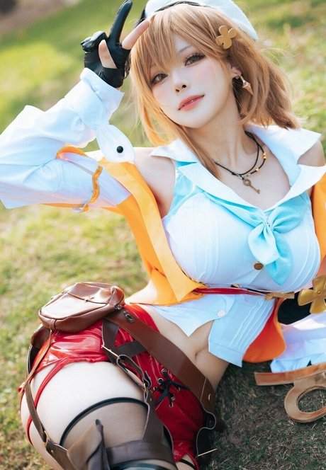 Lilium725 エロティックなポルノスター 写真