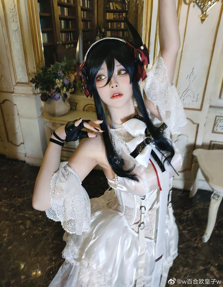 Lilium725 アダルトスター 画像