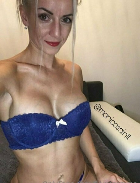 floweremma 裸モデル ギャラリー