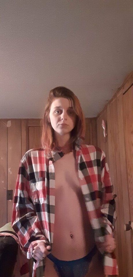 裸のトゥインクOnlyFans パーフェクト 画像