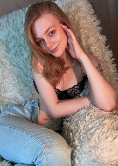 angelica big tits アダルトスター 画像