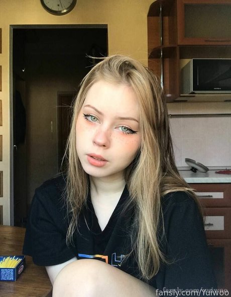 Yuiwoo 美しいスター 画像