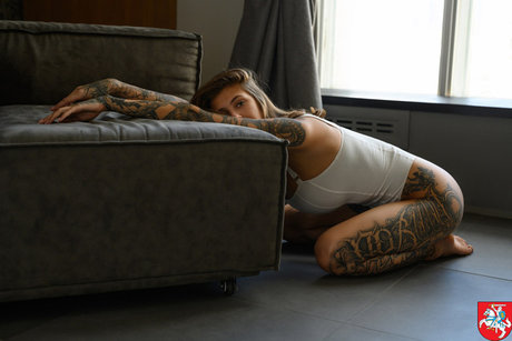 Evgenia Talanina Janefay xxxスター 写真