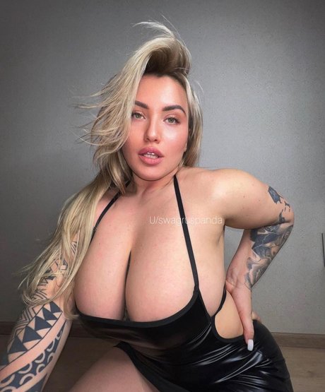 Swag Russian Panda 高品質女優 写真