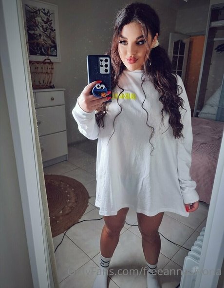 成熟した異人種間OnlyFans セクシー裸 写真