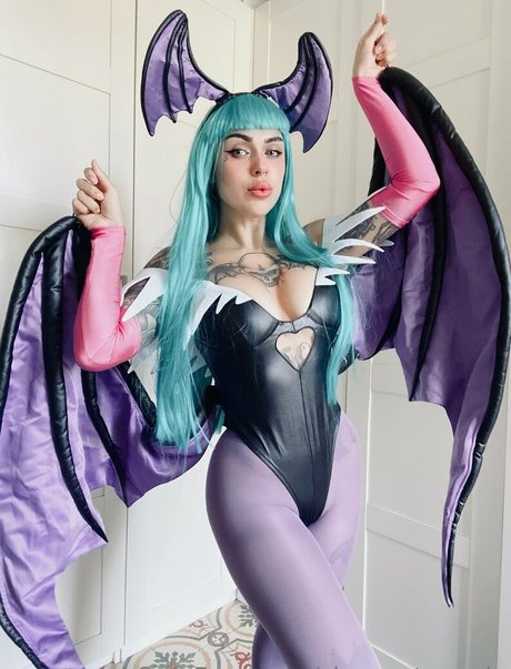 slavasatanavip ポルノスター 写真