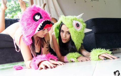 Sunnie Max ホットなモデル アーカイブ