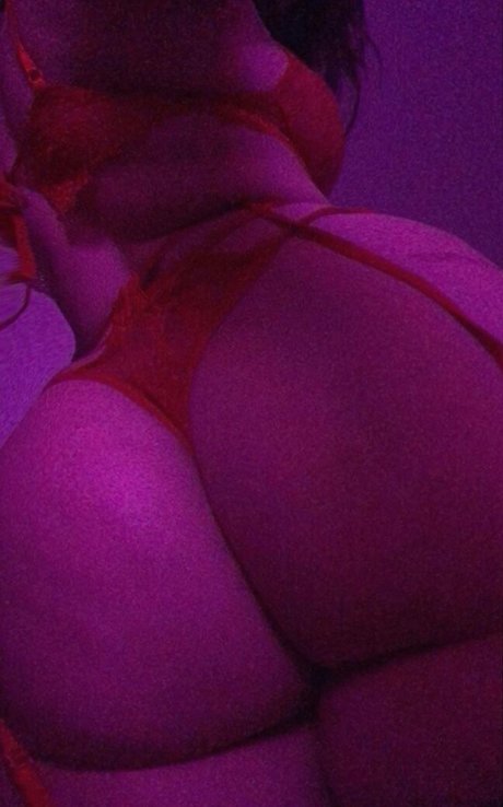 ティーンソロOnlyFans セクシー裸 ギャラリー