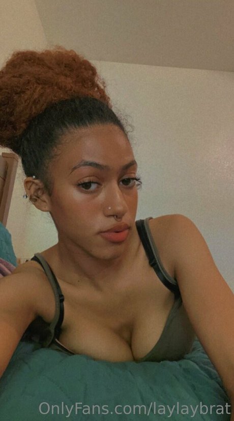 laylaybrat ホットなモデル 画像