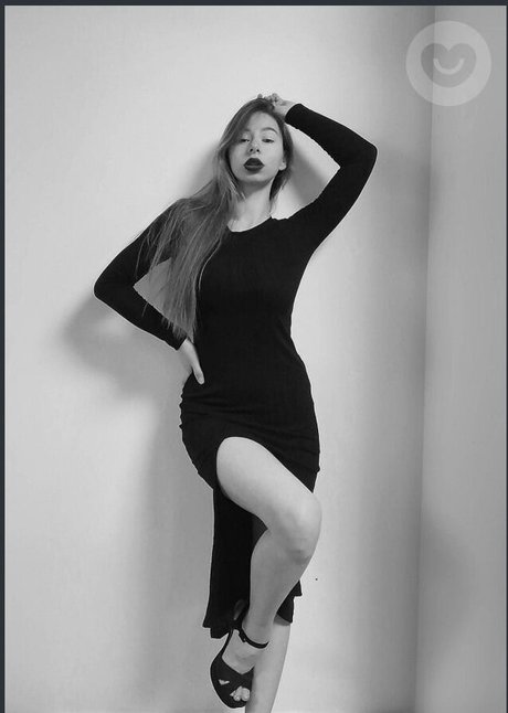 巨乳 射精 OnlyFans HD 写真