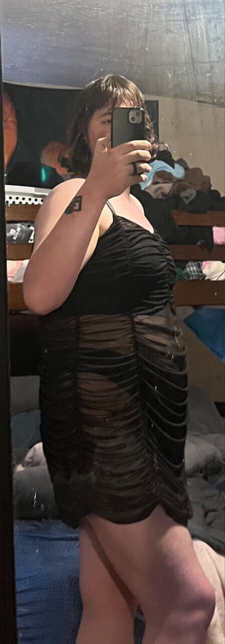 Marceline セクシーなポルノスター 写真