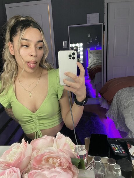 cielo amp lt3 ポルノスター 裸 写真