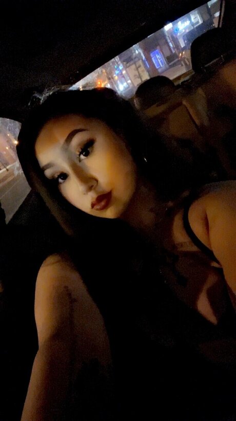 Ze_ ヌードモデル 画像