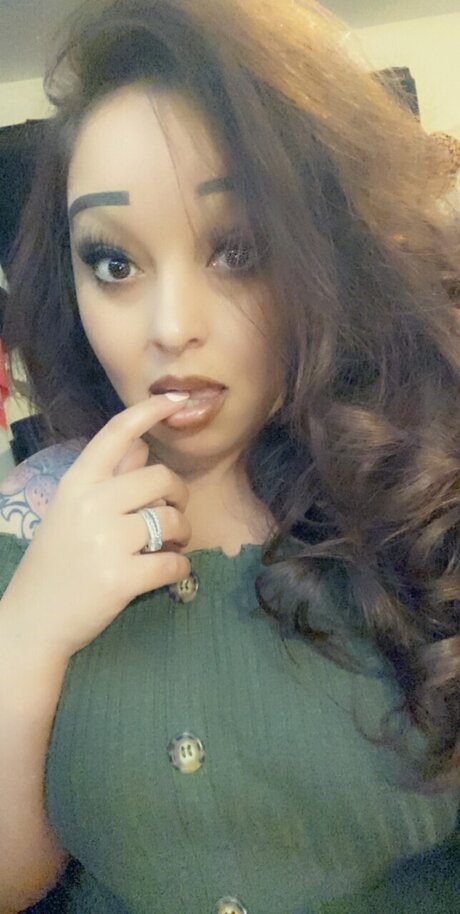 luvbugg ポルノスター 写真