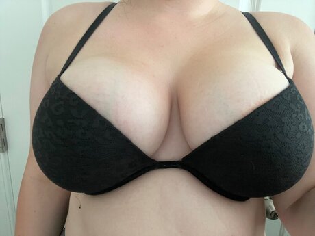 krissy アダルトモデル ギャラリー