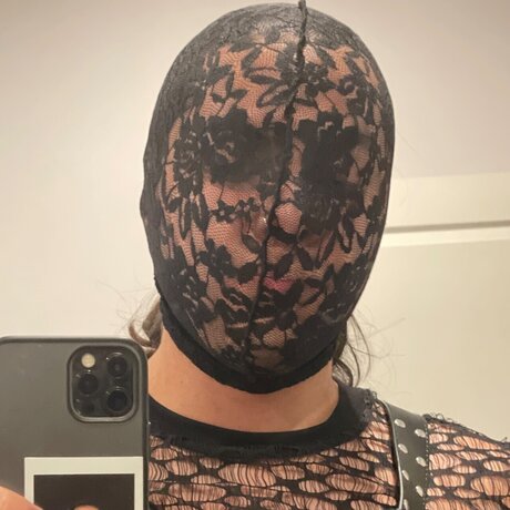 u24613714 ホット女優 写真