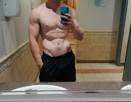 Just4Back ホットなポルノスター 写真