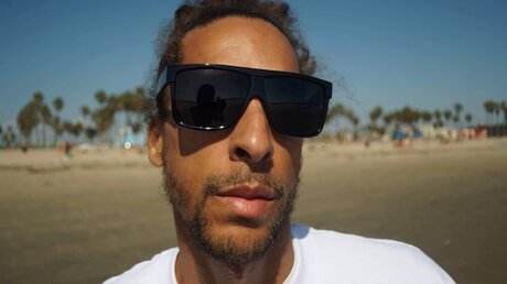 Mr SoWestCoast スター ヌード ギャラリー