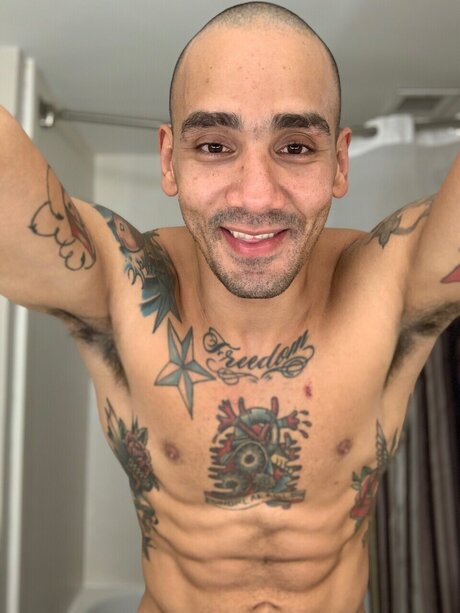 ナイロン足 OnlyFans ポルノ アーカイブ