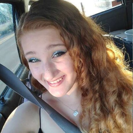 Vermillion Vulpine スター 裸 ギャラリー