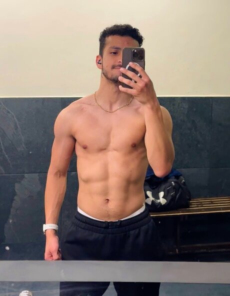 George B XXXモデル 写真