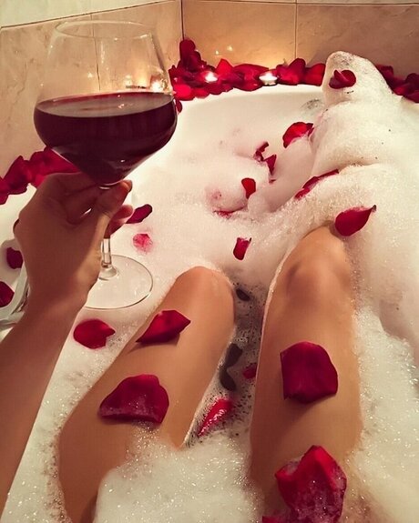 Alani Rose_ ポルノスター 写真