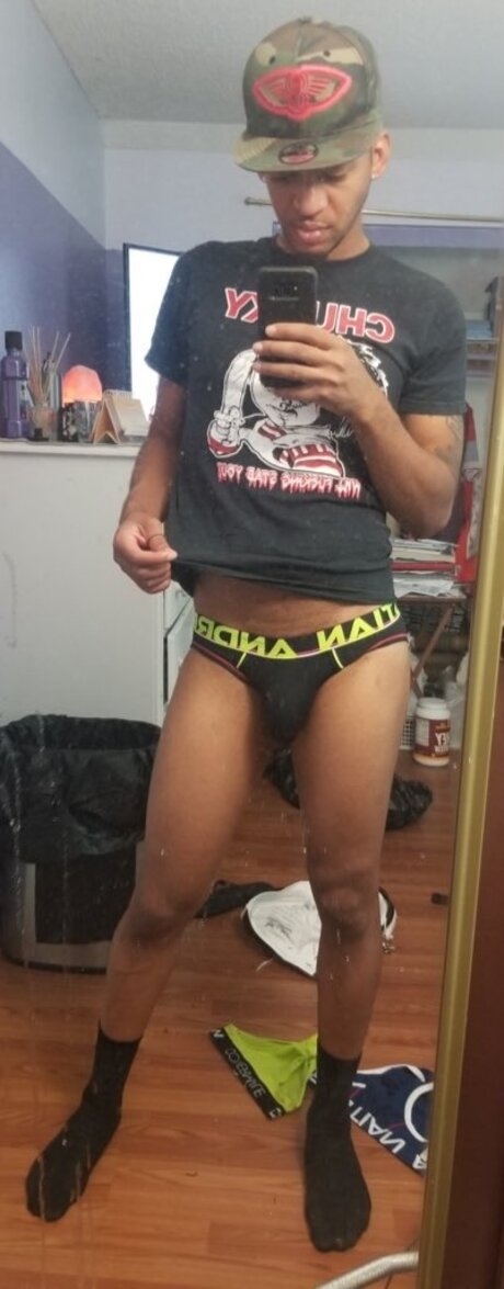 HesOnOnlyfans ヌードモデル 画像