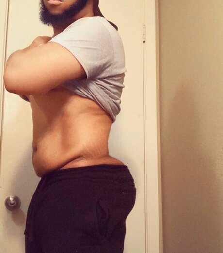 Kyng008 ポルノモデル 写真