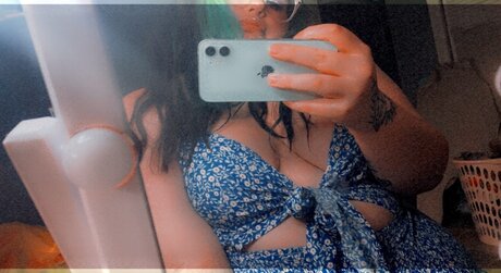 YourLocalSlut アートモデル 写真