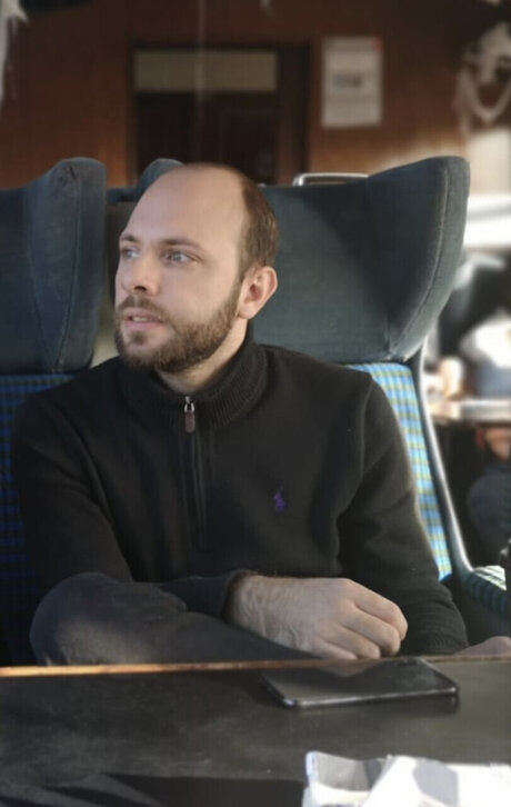 ブルネットの看護師OnlyFans セクシーヌード ギャラリー