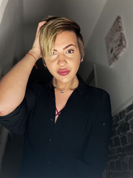 Lyuboslav Tenev ポルノスター 可愛い アーカイブ