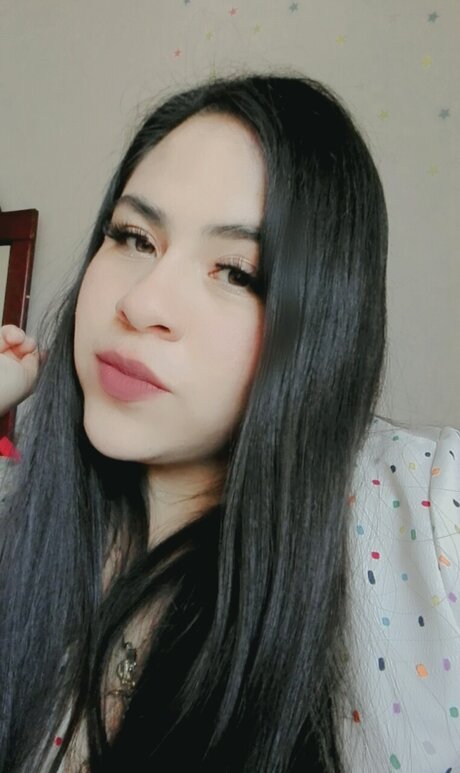 Nahomy ヌードモデル 写真