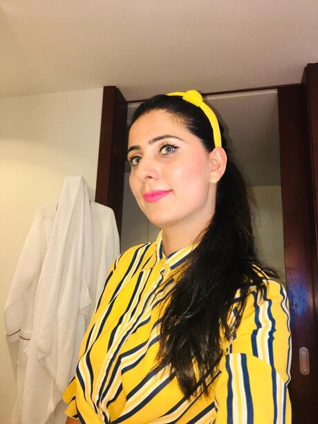 Neeru bala トップスター ギャラリー