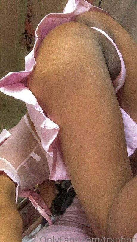 かわいい巨乳OnlyFans ヌード 写真
