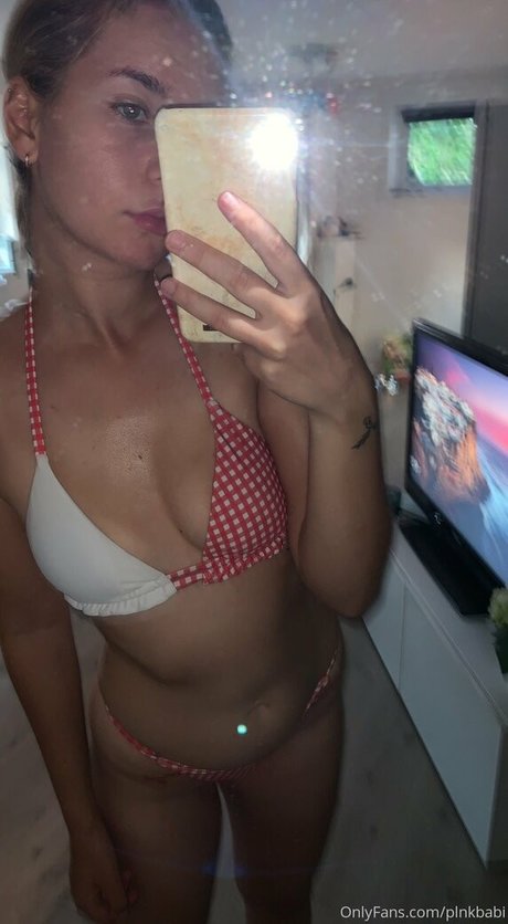 plnkbabi かわいいポルノスター ギャラリー