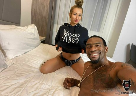 majorwork アートモデル ギャラリー