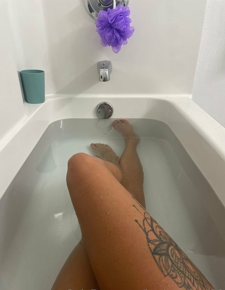 gaggindragon ポルノ女優 写真