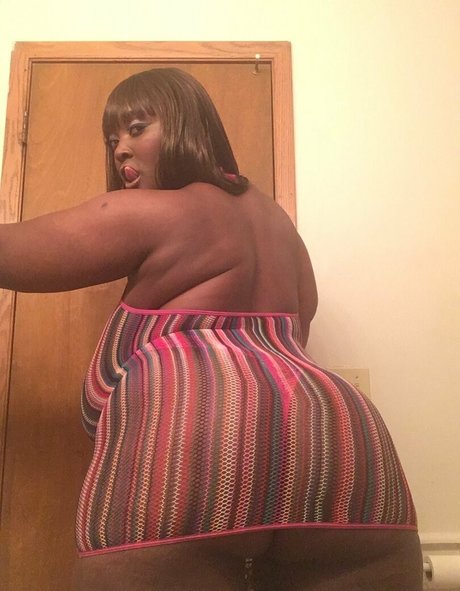 Submittress アート女優 画像