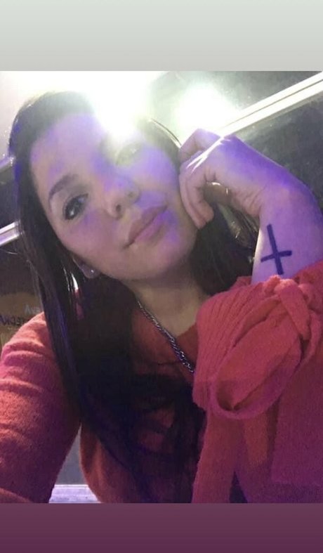 刑務所のOnlyFans セクシーヌード 写真