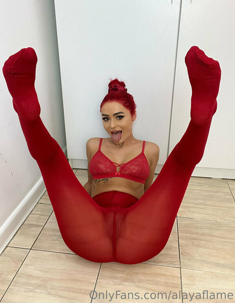 alayaflame セックス女優 画像