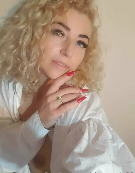 シーメールランジェリーOnlyFans ポルノ 画像