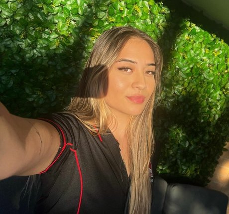 angel bri ヌードのポルノスター 写真