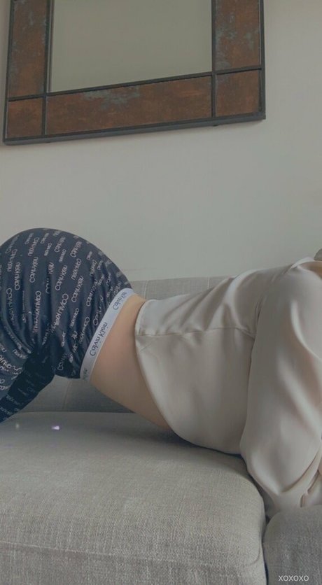 asmr フェラチオ onlyfans 美しいヌード 画像