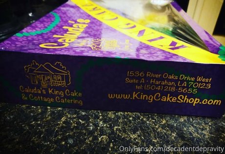 decadentdepravity ホットスター 写真