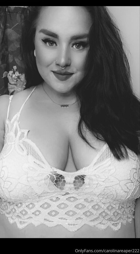 carolinequinnvip 無料のポルノスター 写真