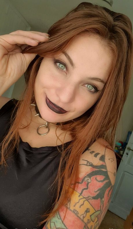 大学のOnlyFans 無料セクシー 画像