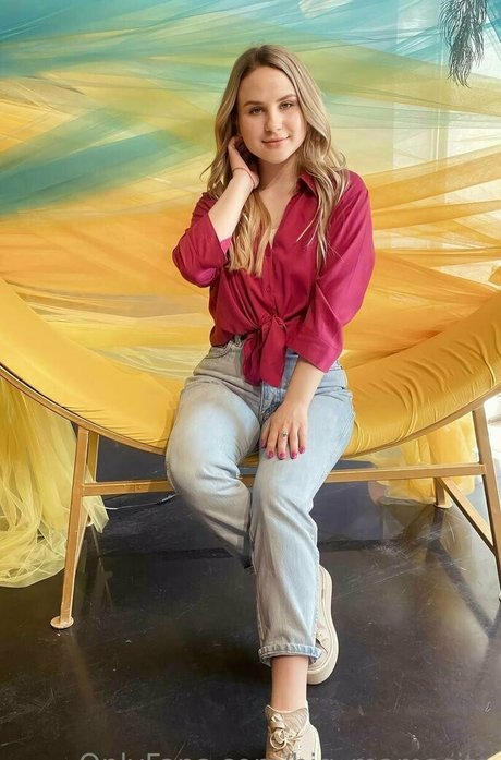 小柄なBBC OnlyFans アートxxx ギャラリー