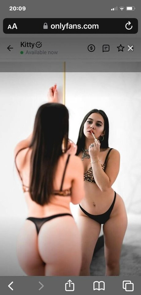 psychedelic kitty ポルノスター ホット 画像